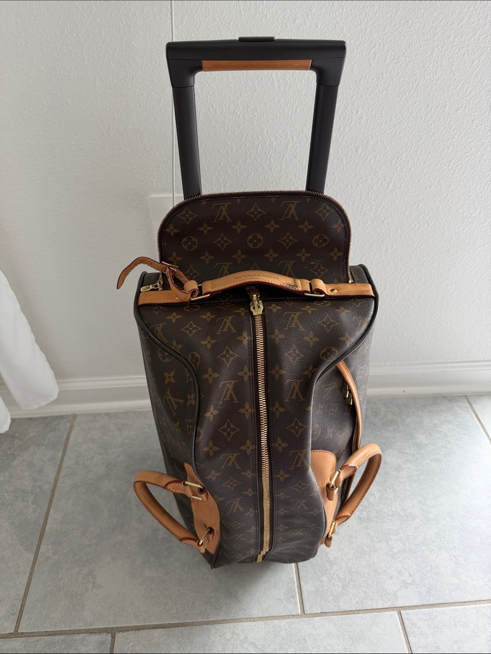 Authentic Louis Vuitton Monogram Eole 50 Rolling Carry-On Luggage Suitcase - Picture 12 of 14